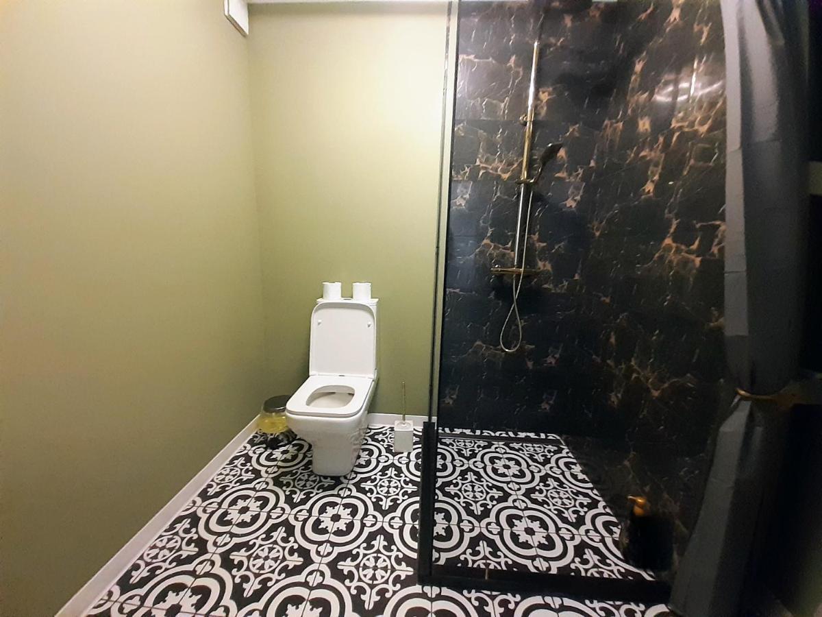 Apartamento Magic Green Studio Hunedoara Exterior foto